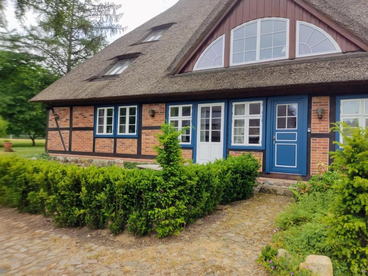 Chalet Forsthof Everstorf - Kleine Wohnung 그레베스뮐렌 외부 사진